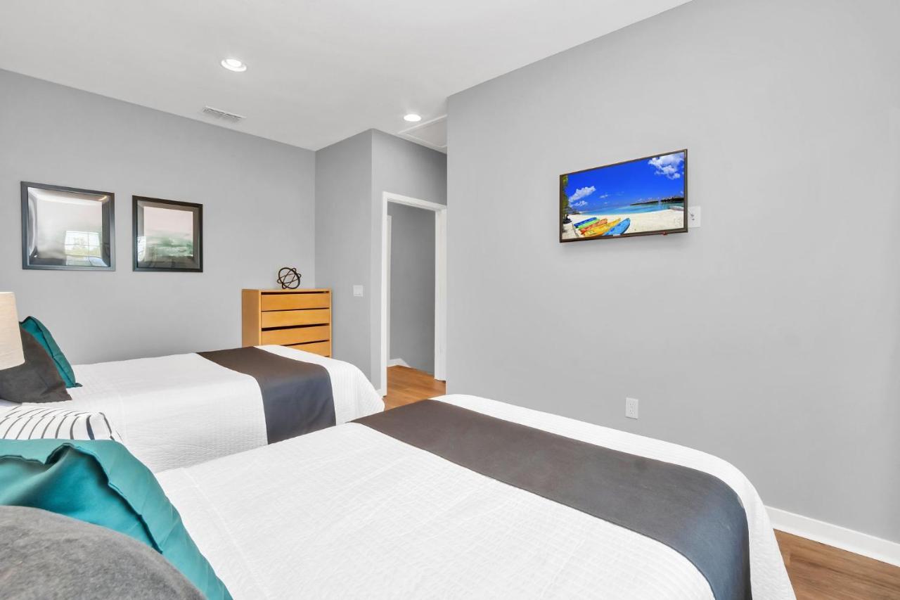 Upscale 2Br Lakefront Townhome - Private Hot Tub! Orlando Ngoại thất bức ảnh